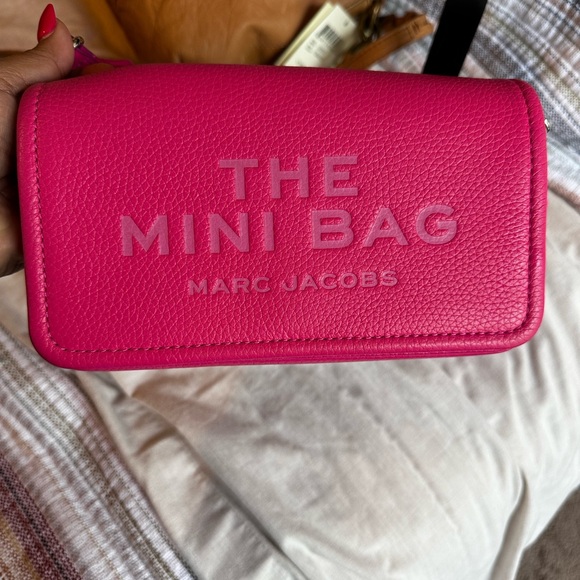 The Mini Bag Marc Jacobs 💖HOT PINK💖 - LIMITED EDITION - Picture 2 of 5